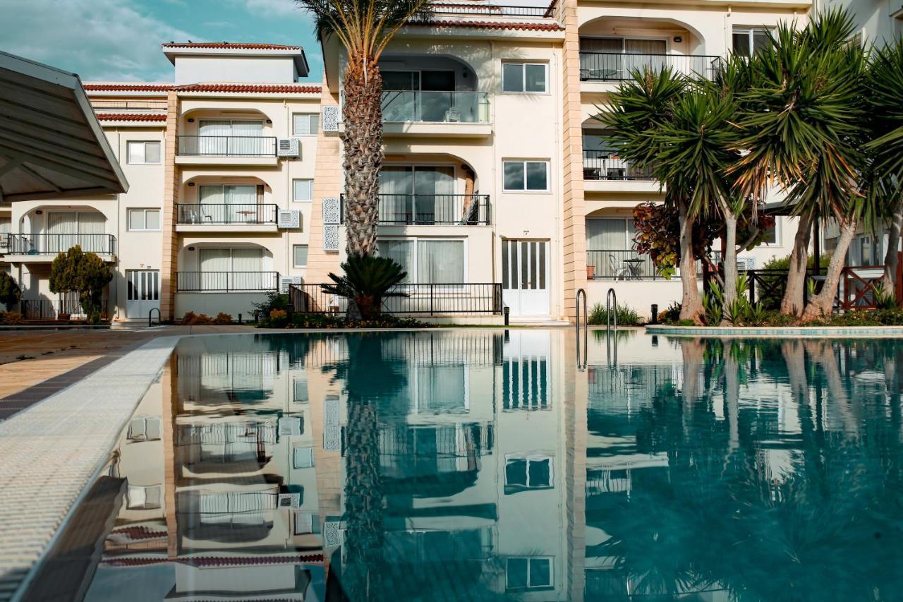 Fantastic 4 Cyprus First Line Beachfront Boghaz Exteriér fotografie